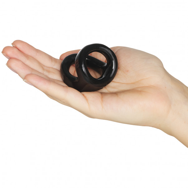 Mr. Membr Dobbel Penisring produkt i hånd 50