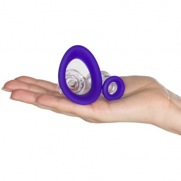 Doc Johnson Bloom Oppladbar Intim Kroppspumpesett Produktbilde med hånd 52