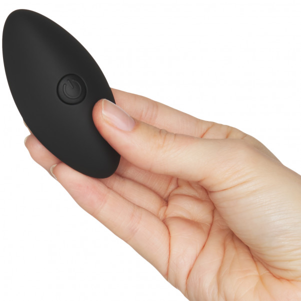 Nexus Quattro Vibrerende Fjernstyrte Analkuler produkt i hånd 51