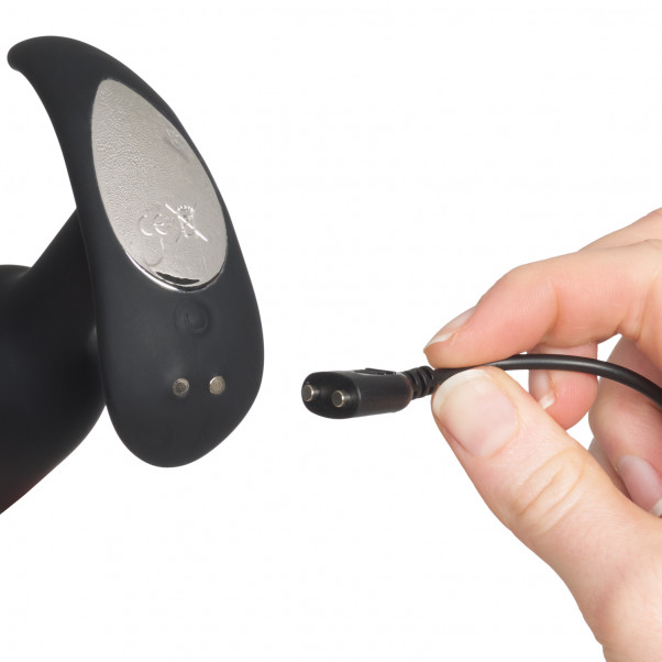 Sinful Smooth Sailor Vibrerende Analplugg Produktbilde med hånd 51