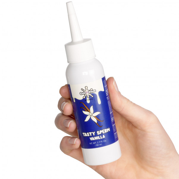 Cum Face Tasty Sperm Væske med Vaniljesmak 80 ml Produktbilde med hånd 50