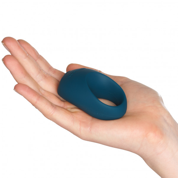 We-Vibe Penisring og Rabbitvibrator Date Night-Sett Produktbilde med hånd 51