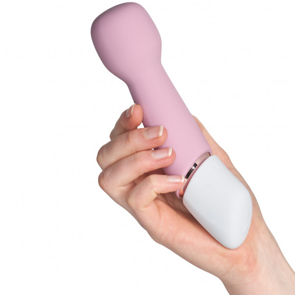 Satisfyer Marvelous Four Air Pulse + Vibratorsett Produktbilde med hånd 53