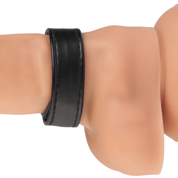 Blue Line C&B Gear Borrelås Penisring Produktbilde på dildo 20