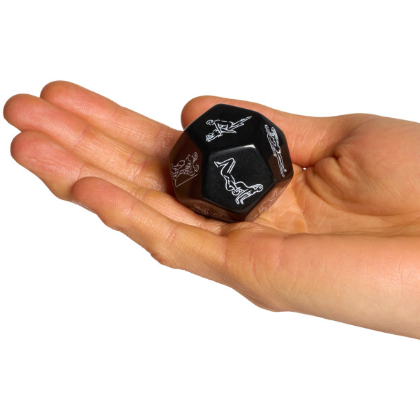 Sinful Sexterning Produktbilde med hånd 50