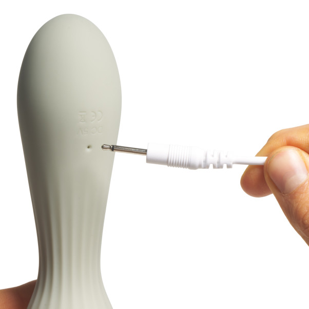 Amaysin Bliss Liten Oppladbar Wand Vibrator Produktbilde med hånd 51