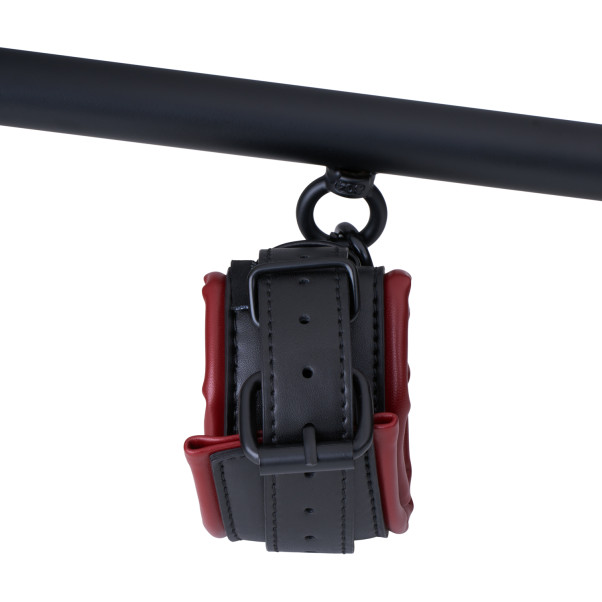 Sportsheets Saffron Sett med Sprederstang og Mansjetter Produktbilde 3