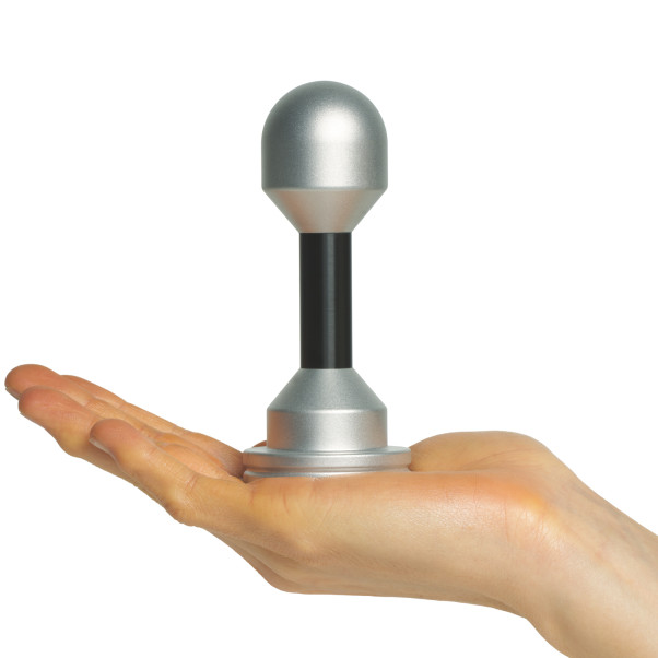 E-stim Moaner Elektrode 12 cm Produktbilde med hånd 50