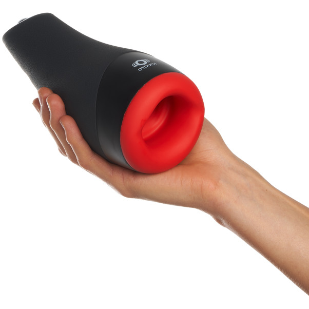 OTOUCH Chiven3 Masturbator Produktbilde med hånd 50